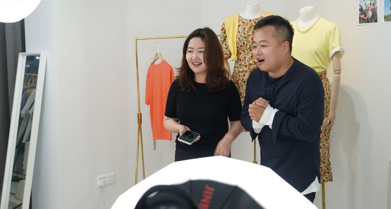 疫期30天 工廠直播第一鎮在番禺誕生