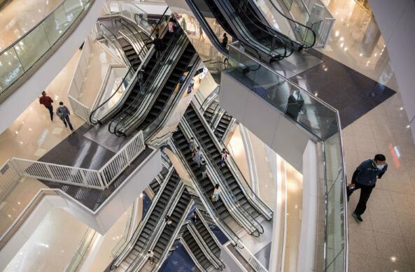 首季度本港消費者信心指數降兩成