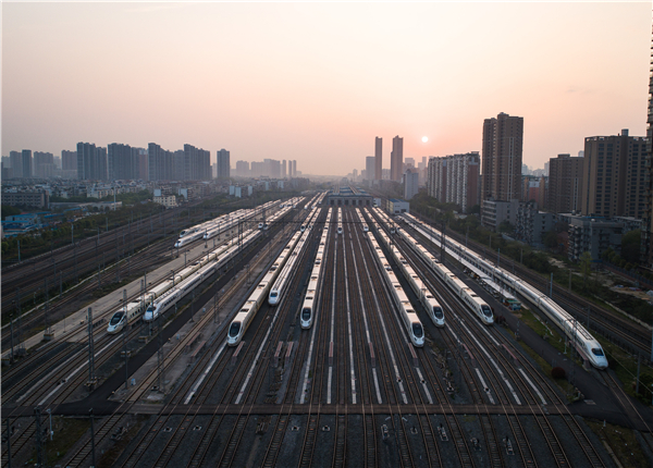 解封不等於解防 武漢面臨新考題