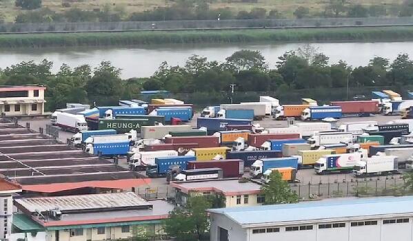 貨車司機檢疫 港府支付費用