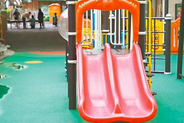 台湾首间停课幼儿园师生9人出现症状