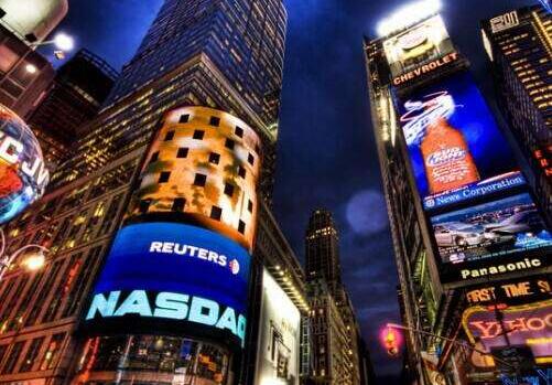 美股收高 标普指数创46年来最大周涨幅