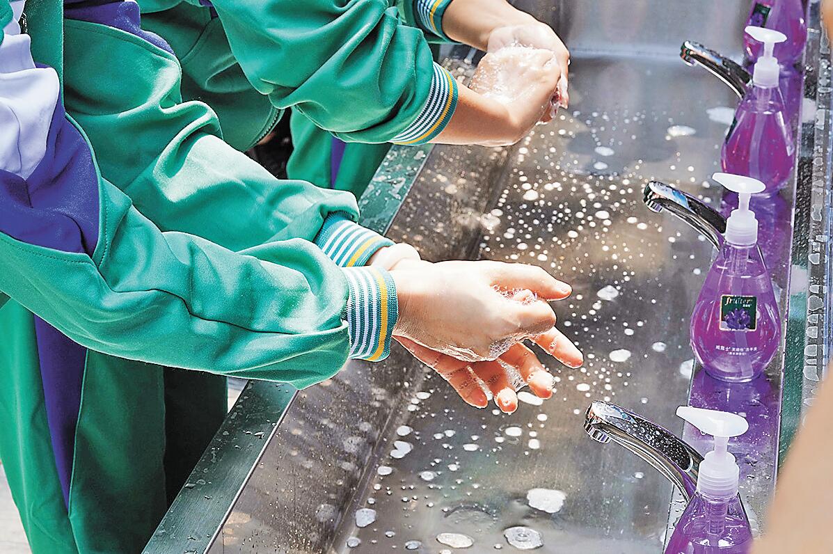 粵陸續開學時間敲定 中考延期至7月舉行