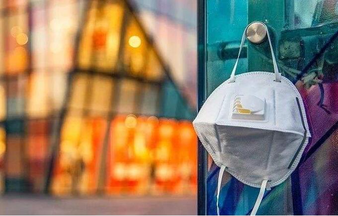 西方拿“疫情信息战”抹黑中俄，中俄外交部发言人这样回应