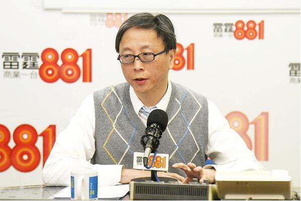 何栢良：勿幻想夏天能熱死病毒