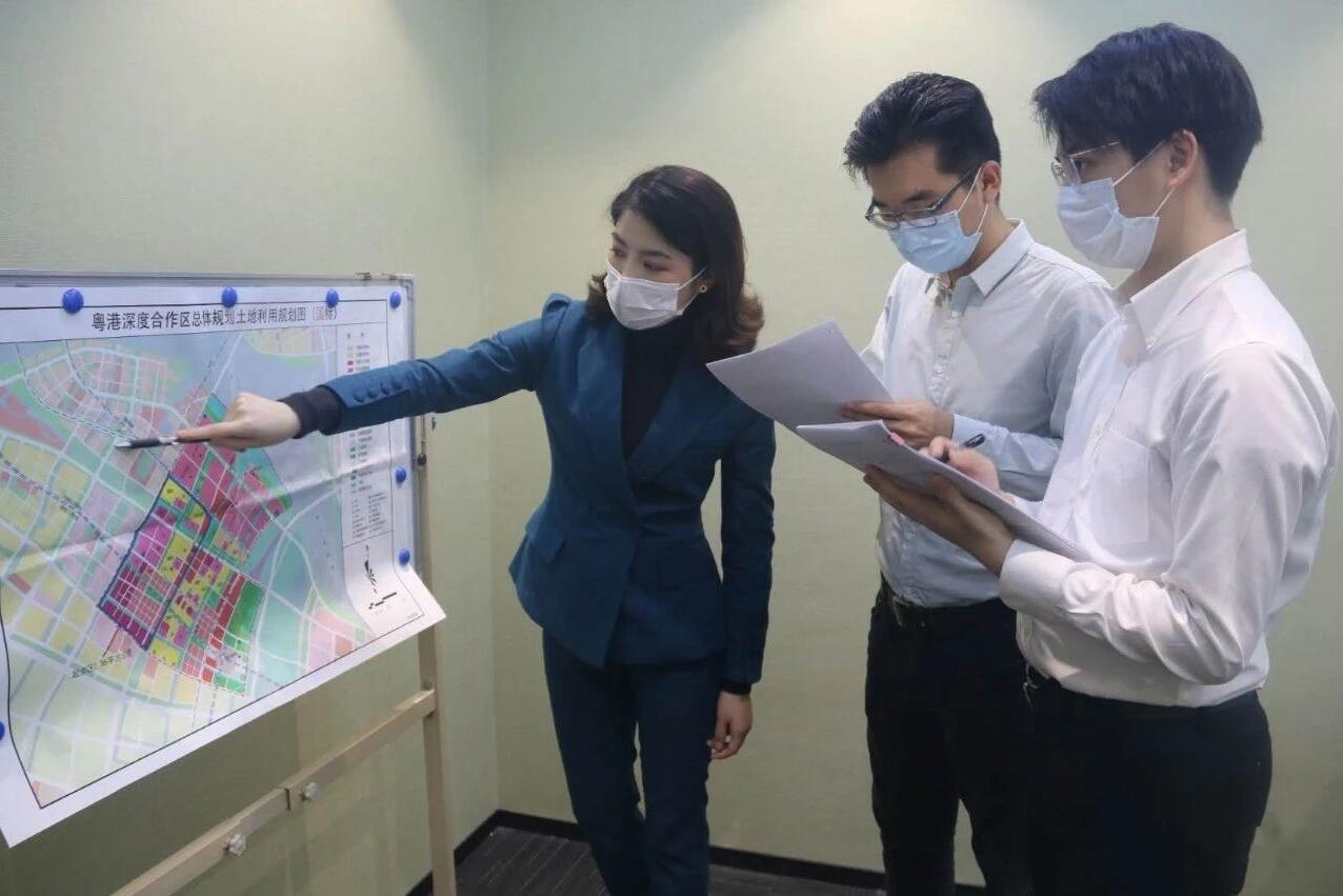 南沙產業園管理局錄用4青年 首批港澳人才入編廣州