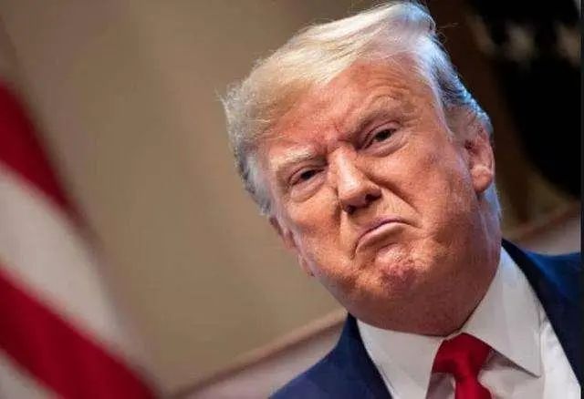 世卫和美媒同时反击，特朗普爆粗口