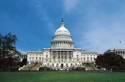 美国政府财政赤字和公共债务将达到二战以来最高水平