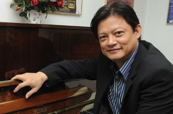 著名男高音莫華倫澄清未確診新冠肺炎 目前身體狀況良好