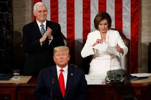 特朗普再提将重新开放美国 佩洛西狠批