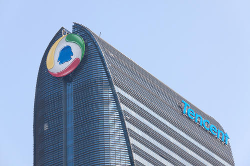 港股險守24000點 騰訊獨力撐大市