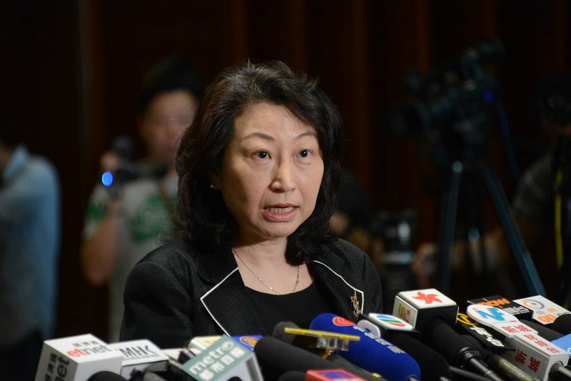 鄭若驊指中央有責有權發聲