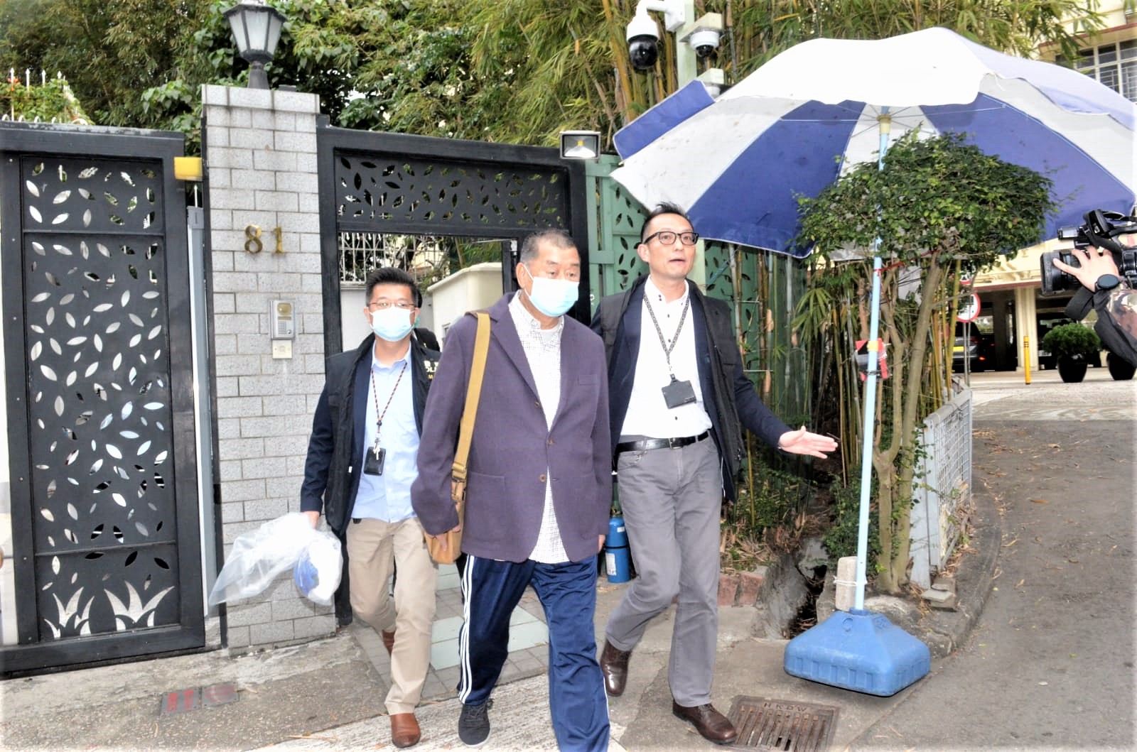 警員突到黎智英寓所調查 據報準備將其拘捕