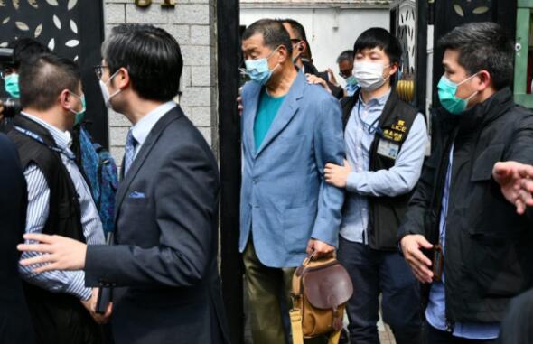 警方：黎智英等14人涉非法集結被捕 不排除拘更多人