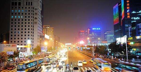 專家指中國仍「風景獨好」