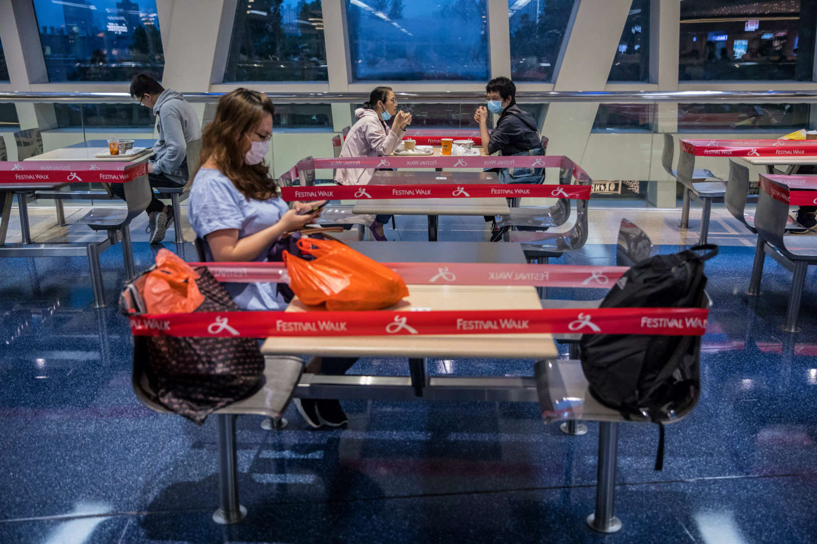 專家：連28天歸零方可「鬆綁」