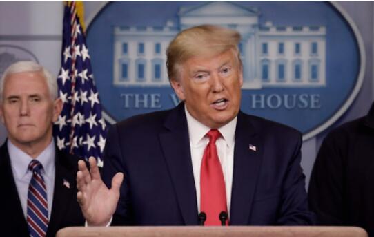 特朗普白宫疫情简报会变成“表彰会”？近10万民众请愿取消
