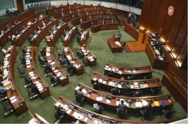 港澳辦：中央有權力有責任維護香港特別行政區憲制秩序