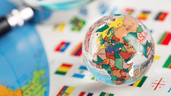 全球經濟難迅速復蘇