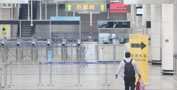 深圳口岸發布最新疫控安排 今起北上就地集中隔離14 天