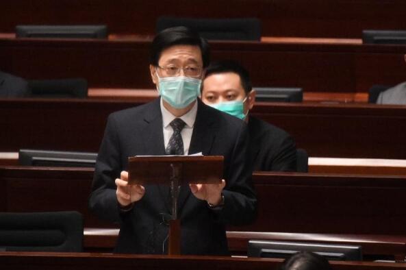 李家超批泛民與暴徒以手足相稱：削警隊開支是針對及攬炒