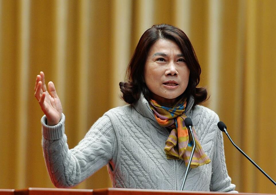 董明珠：促经济不能靠消费券，解决就业是根本