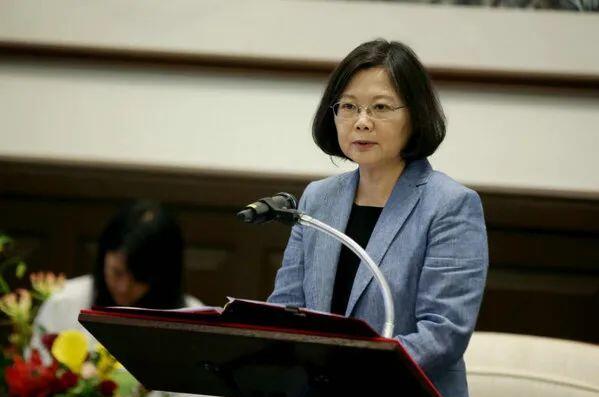 为推动美国通过“台北法案” 台当局曾进行巨额“捐献”