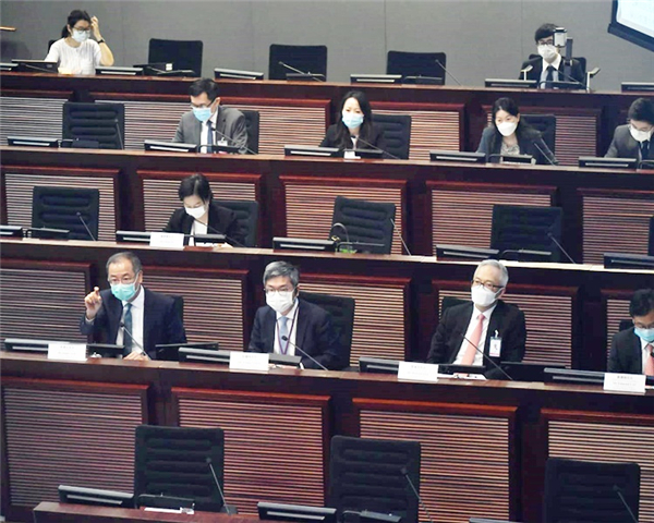 外匯基金首季蝕861億元 4月賺回400億