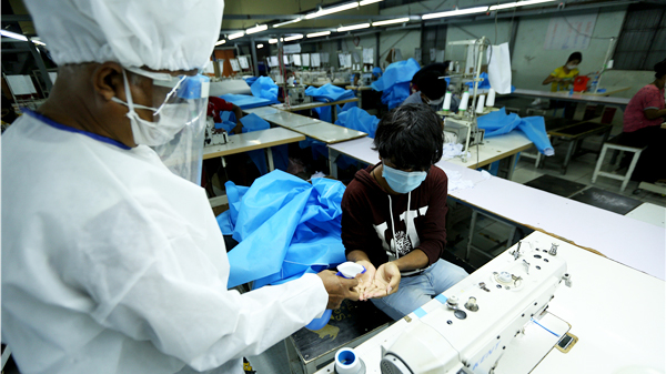 多国工厂停摆PMI急泻 亚洲制造业陷入谷底