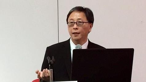 何栢良：發燒或隔離者勿戴可重用口罩
