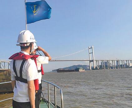李希調研虎門大橋：確保安全下恢復通車