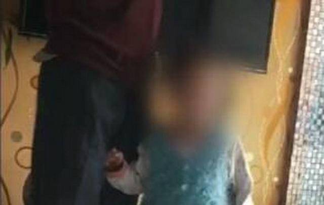黑龙江受虐女童抚养权变更为生母 双方协商达成