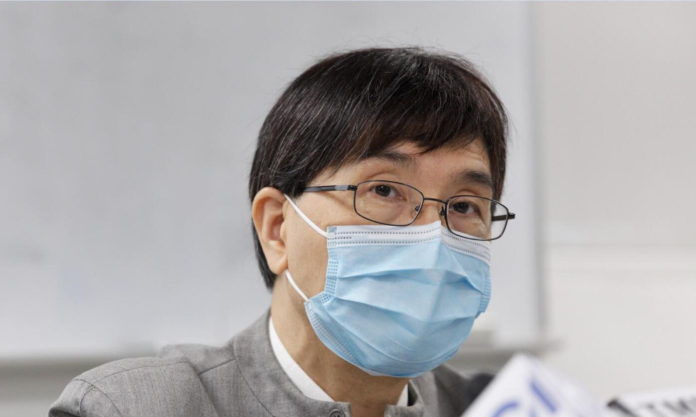 針對輕微及中度病徵研究用藥  袁國勇團隊稱雞尾酒療法奏效