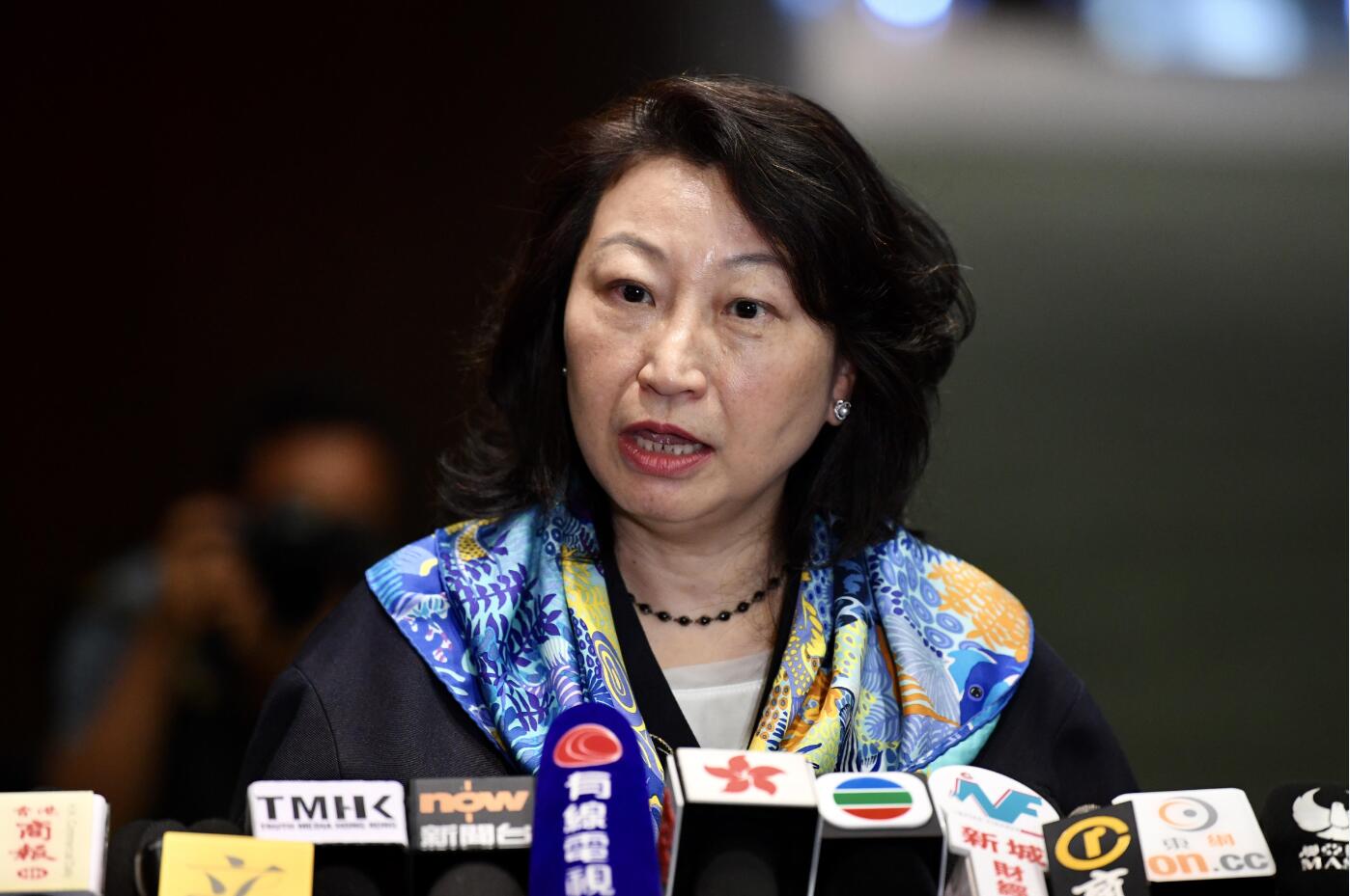 鄭若驊籲青年潔身自愛遠離暴力