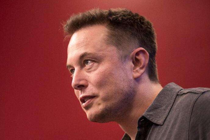 “缺钱买股”？马斯克要卖光房产