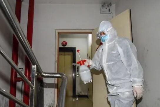 官媒追踪吉林舒兰跨省传染链：患者频繁聚餐致400人被隔离