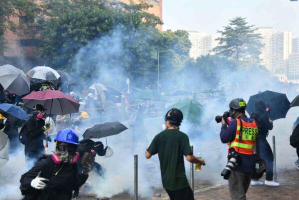 深水埗集結及理大衝突事件 警方起訴32人暴動罪