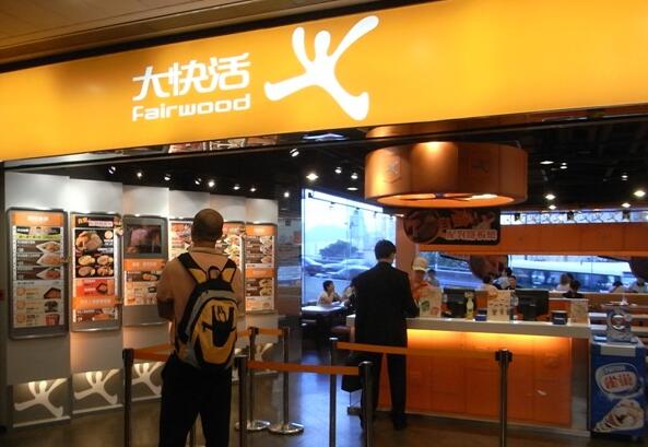 港首季GDP收縮8.9%