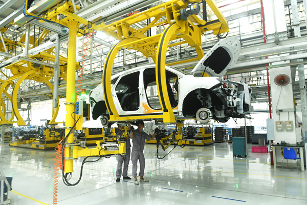 規模以上工業增加值轉正 經濟或「V」形復蘇