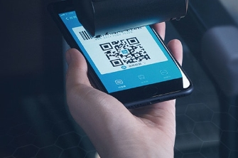 轉數快 港4月交易量增4.5倍