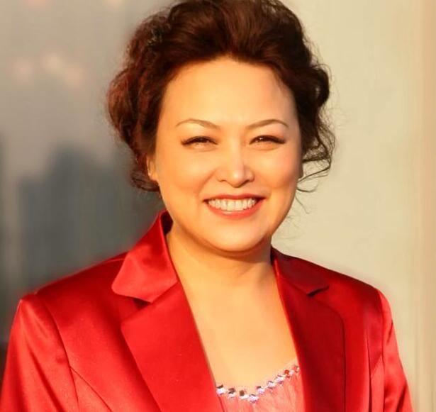 【代表建議】探尋中國汽車高質量發展和全球化路徑 全國人大代表王鳳英提五項議案建議