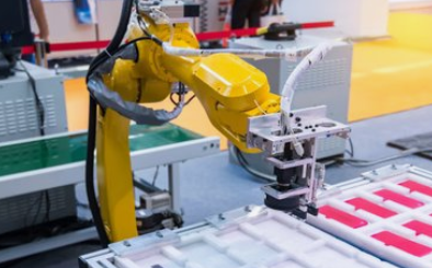 兩會料出台擴內需政策