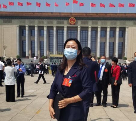 【代表委员说】全國人大代表、廣東旅控總經理黃細花：旅遊業是促進就業的聚寶盆，拉動消費的發動機