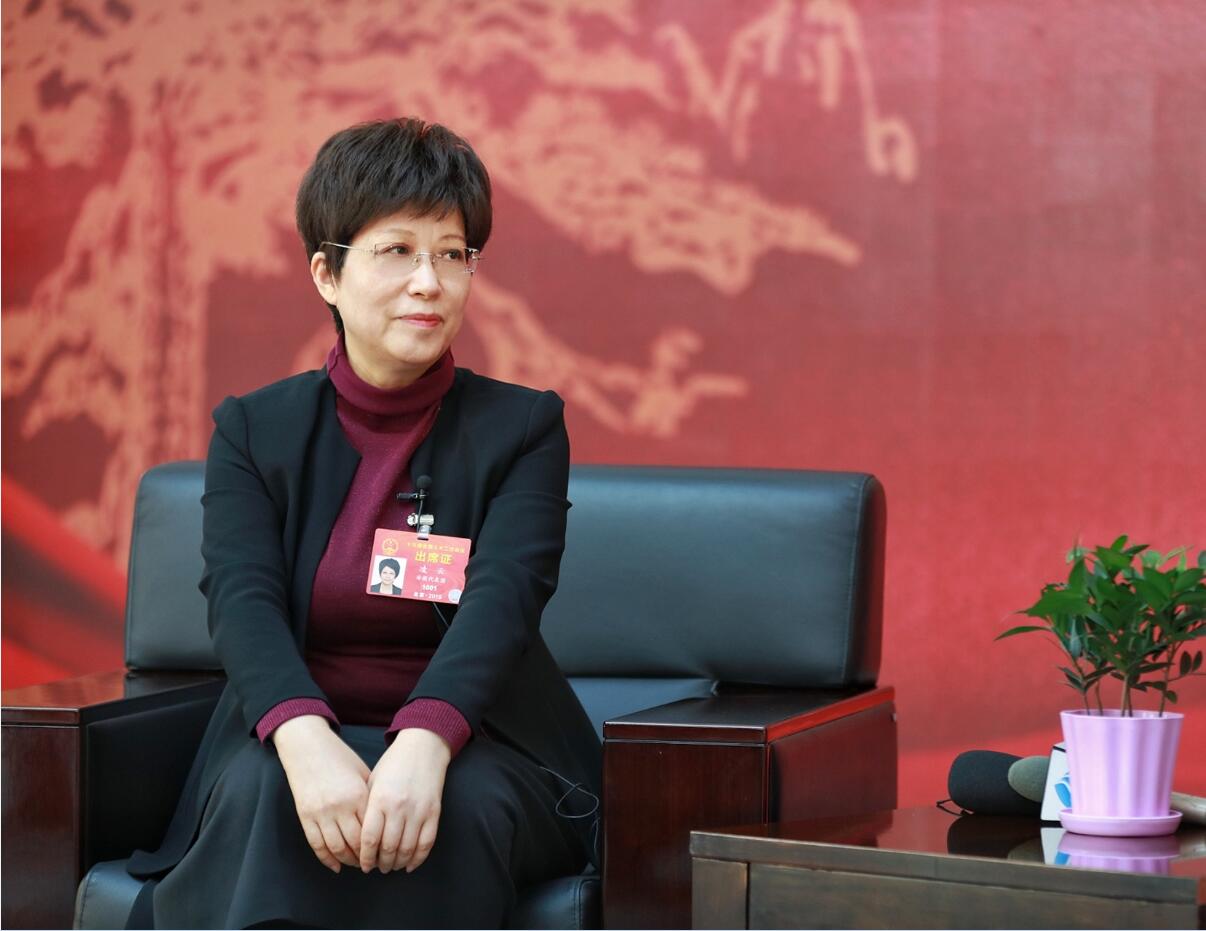 【代表委员说】凌云代表：线上新业态赋能高质量发展