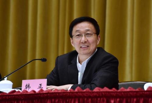 韓正看望出席十三屆全國人大三次會議的港區全國人大代表並參加討論