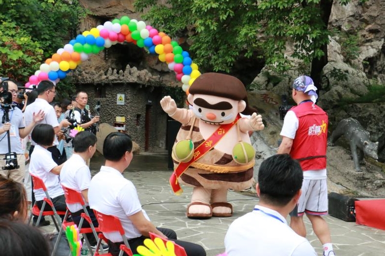「雲遊韶關」直播曲江 「馬壩人先生」首次亮相直播現場