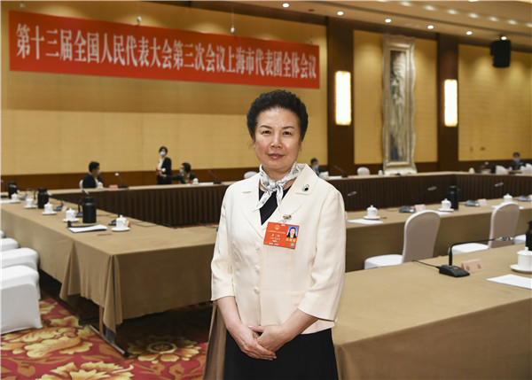 【代表委員說】全國人大代表崔瑜：適時修改《人民銀行法》和《商業銀行法》