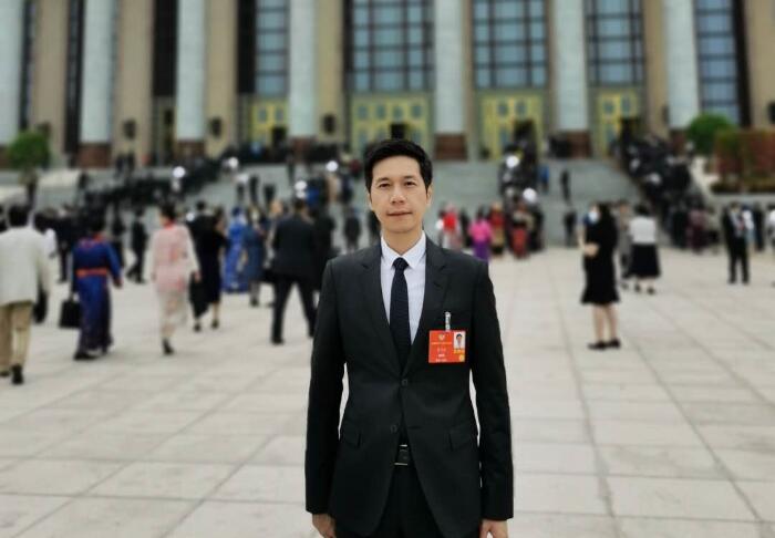 【代表委员说】吴杰庄：用事实增强本港青年对国家的认同