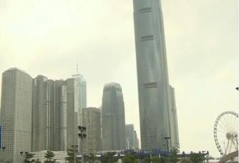 解放军和武警部队代表团分组审议全国人大涉港决定草案