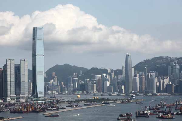 本港甲廈買賣創近10個月新高